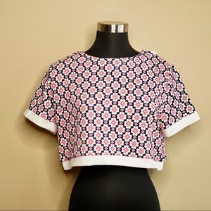 MISSGUIDED Wrap-Effect Printed Crepe Crop Top